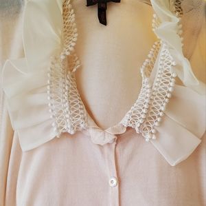 NWOT Escada ladies wool blouse, size 10, cream, Elizabethan collar.